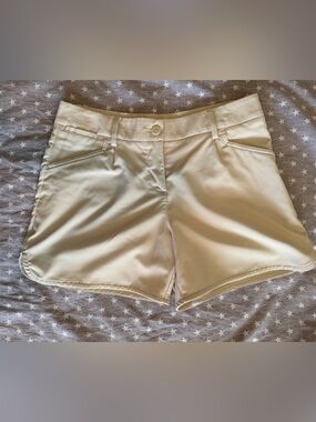 Women’s Athletic Shorts - Cream Performance Short